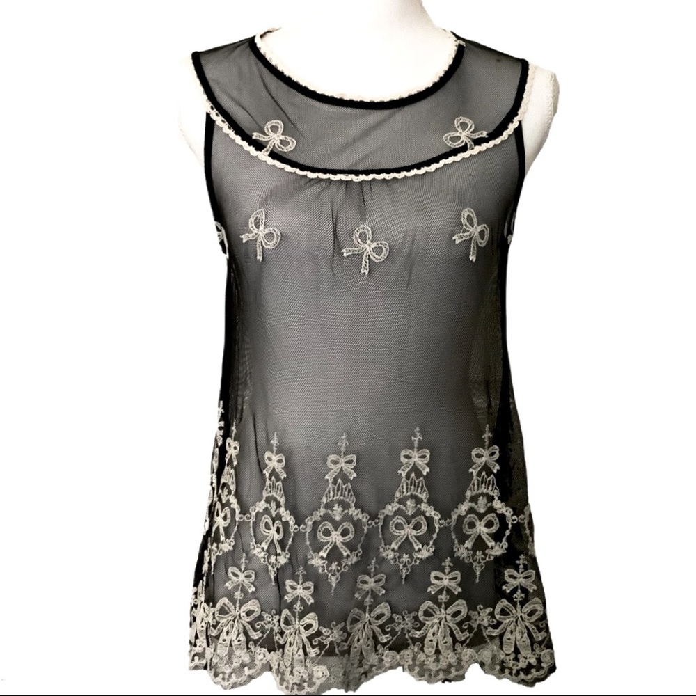 🆕 MONTEAU Black Mesh Cream Embroidered Top NWT - Picture 3 of 10